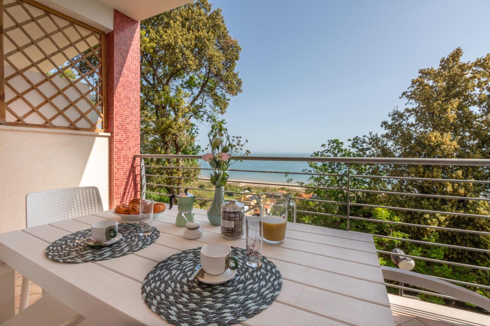 Abruzzodamare Amazing Apartments With Romantic Sea View 프란카빌라 알 마레 외부 사진